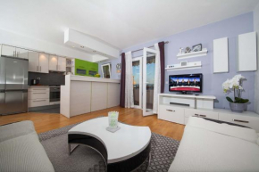 Отель Apartment Sarena  Макарска 